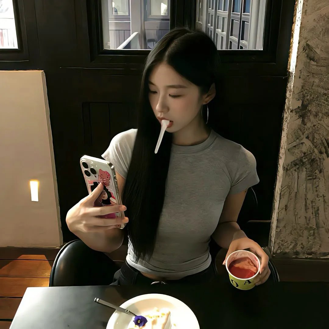 粉红色和铲子